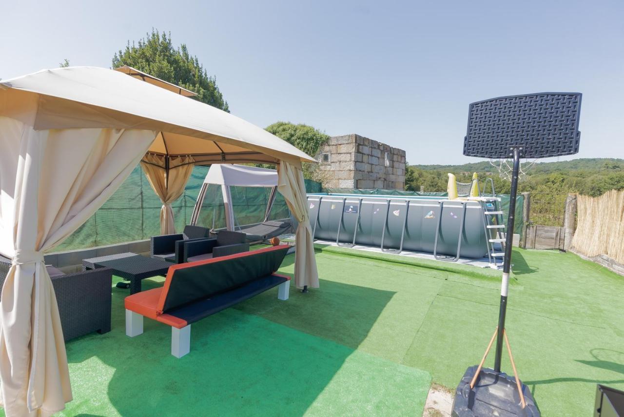 אורנסה Casa Luna Rural Con Piscina Y Jardin מראה חיצוני תמונה