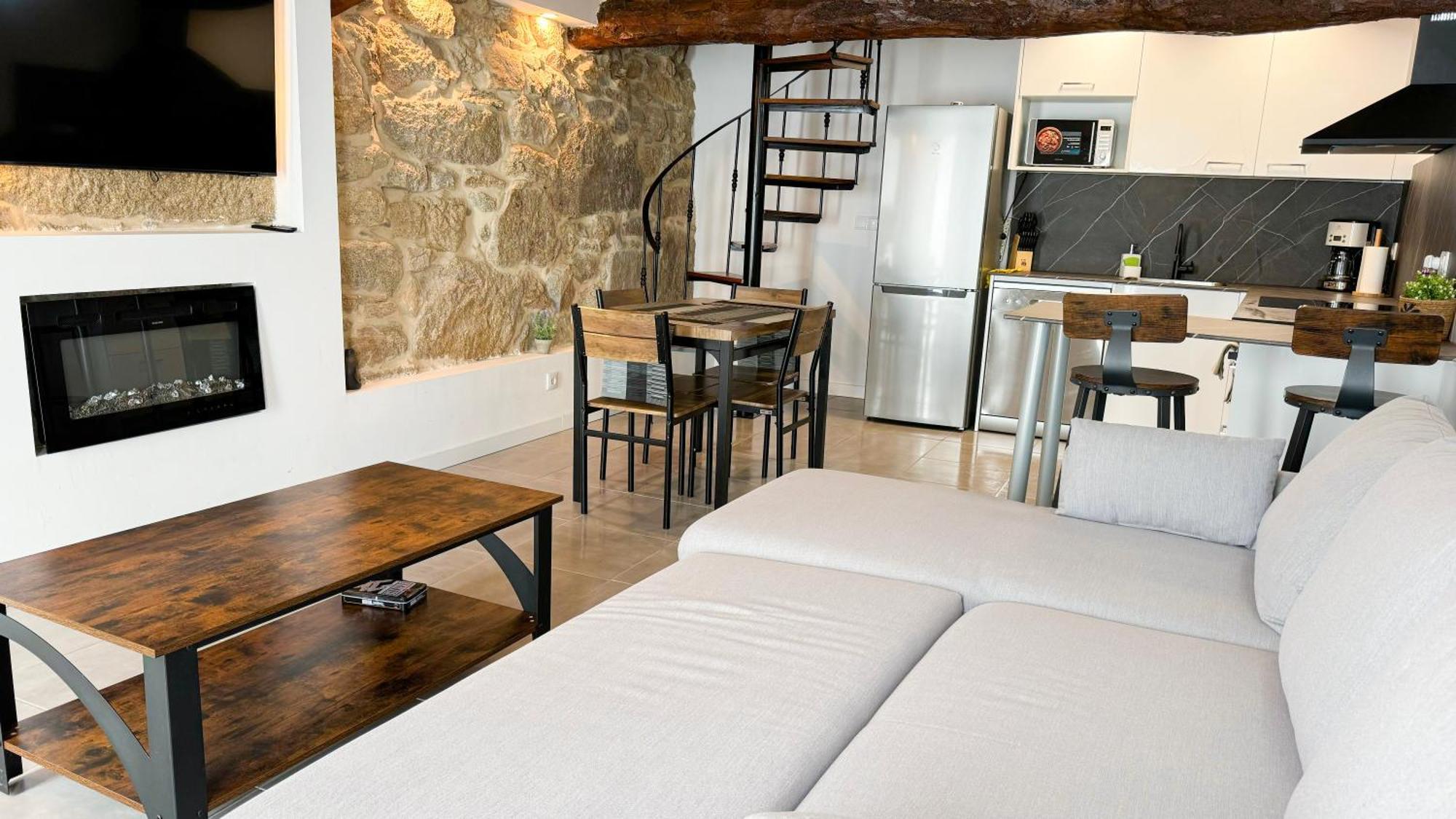 אורנסה Casa Luna Rural Con Piscina Y Jardin מראה חיצוני תמונה